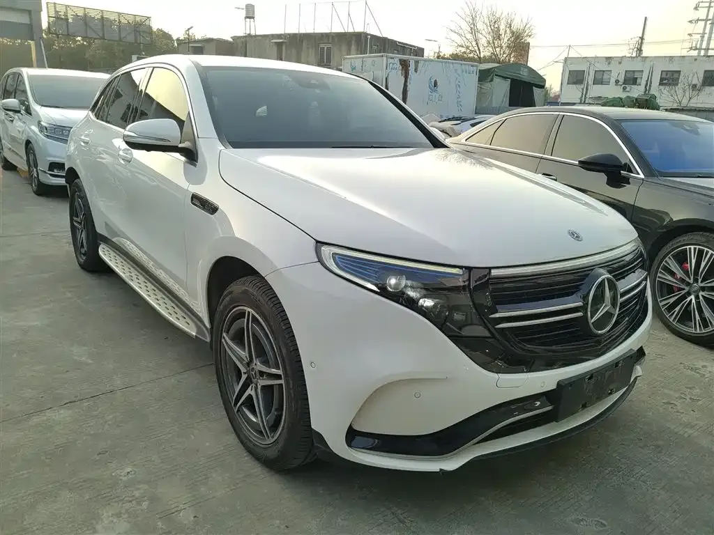 Mercedes-Benz EQC — фото 3