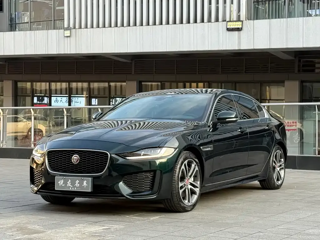 Jaguar XEL — фото 1