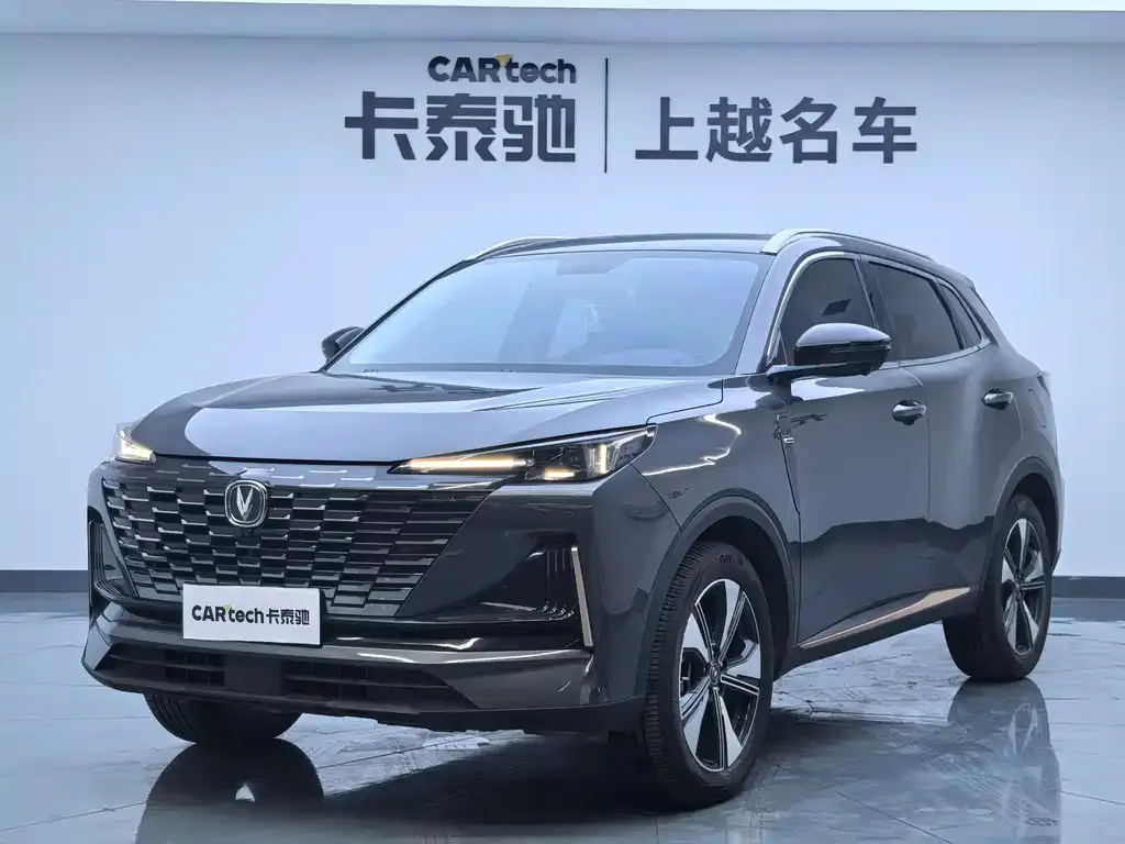 Changan CS55PLUS — фото 1