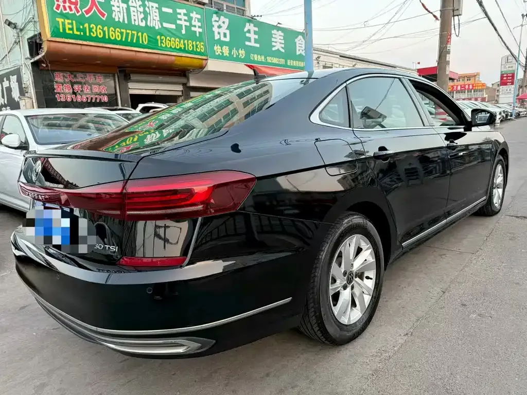 Volkswagen Passat — фото 5