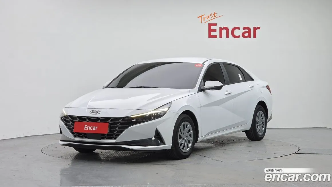 Hyundai AVANTE — фото 3