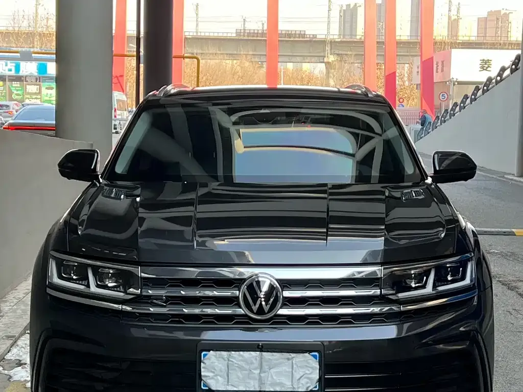 Volkswagen Tiguan X — фото 3