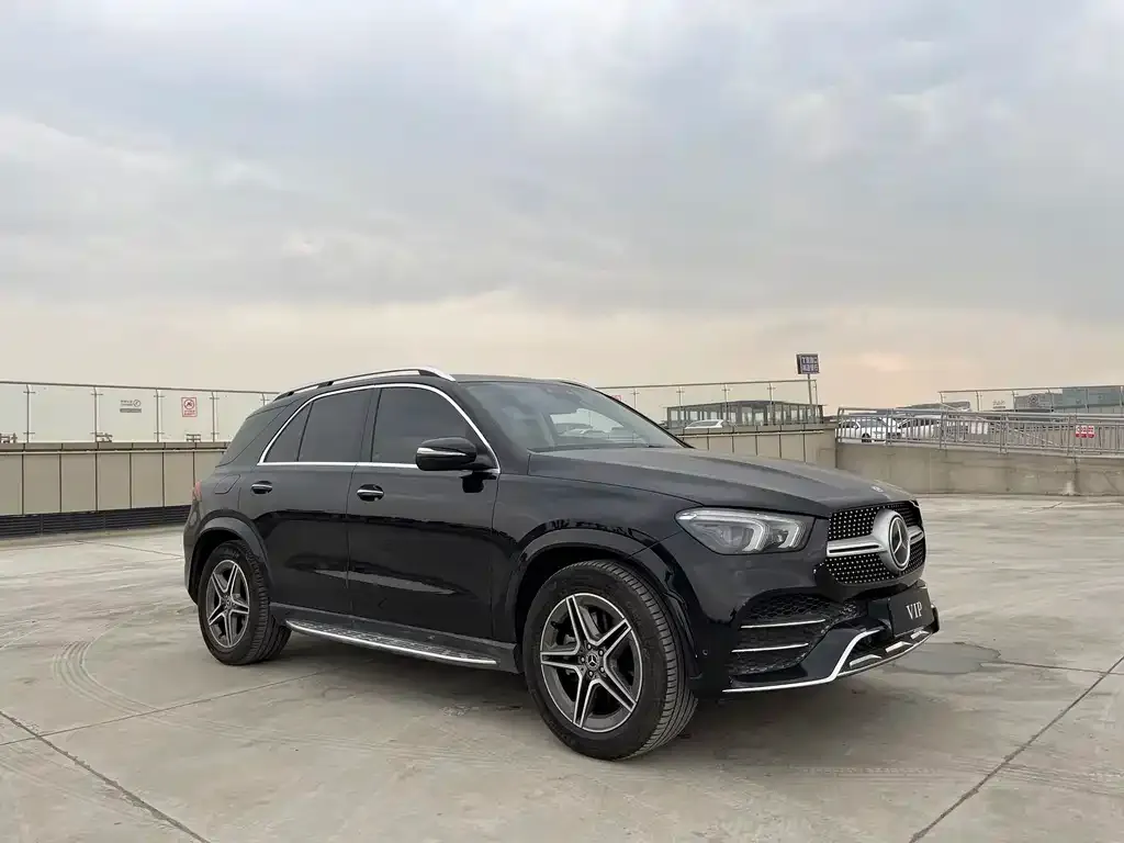 Mercedes-Benz GLE — фото 10