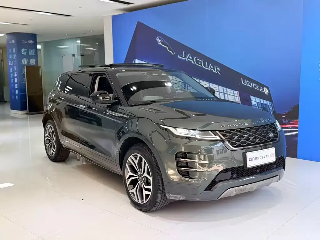 Land Rover Evoque — фото 1