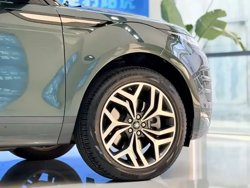 Land Rover Evoque — фото 8