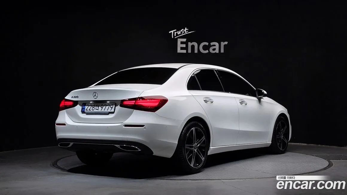 Mercedes-Benz A-Class — фото 2