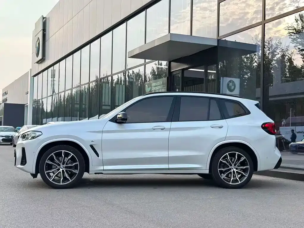 BMW X3 — фото 10