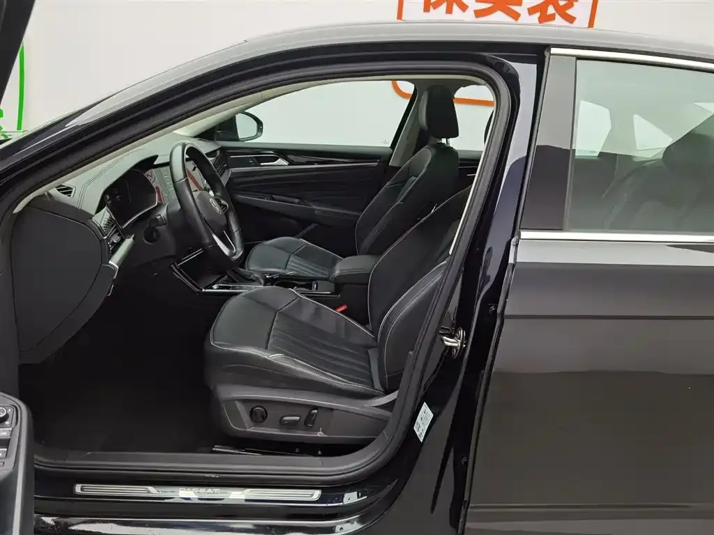 Volkswagen Passat — фото 10