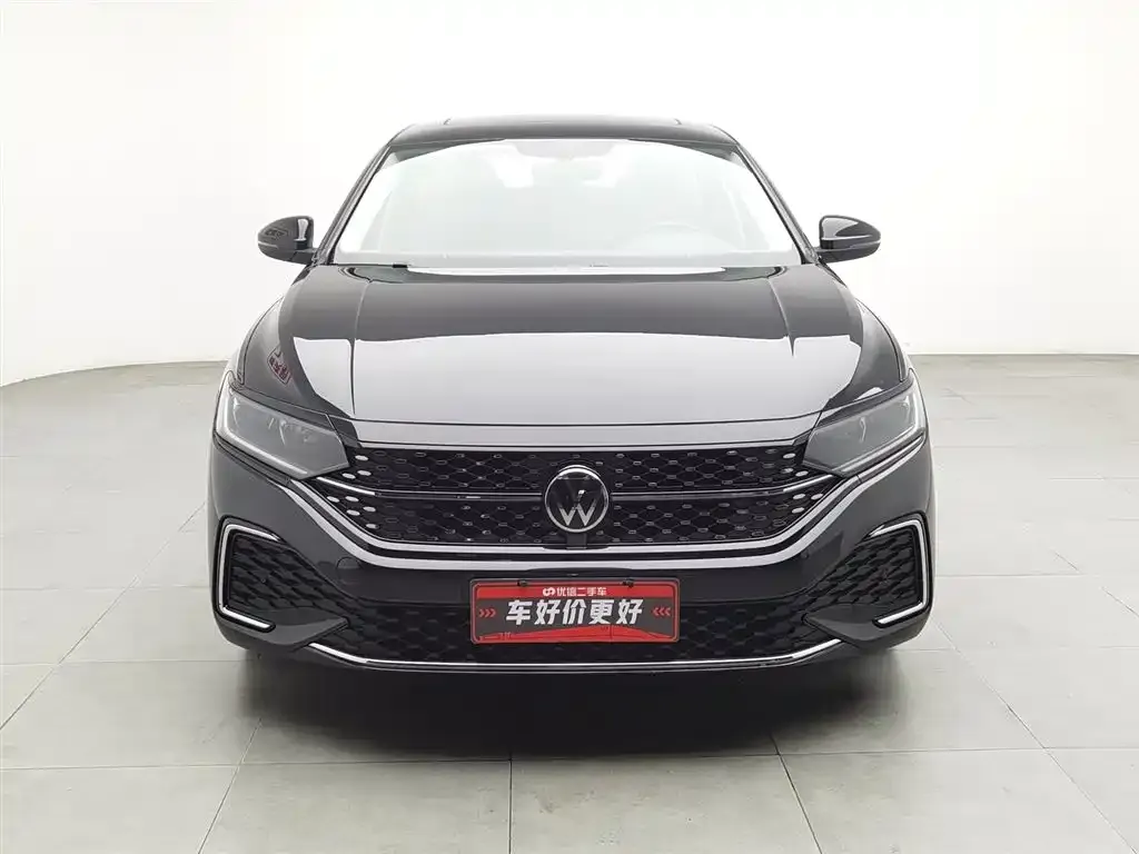 Volkswagen Passat — фото 3