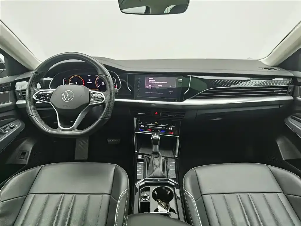 Volkswagen Passat — фото 5