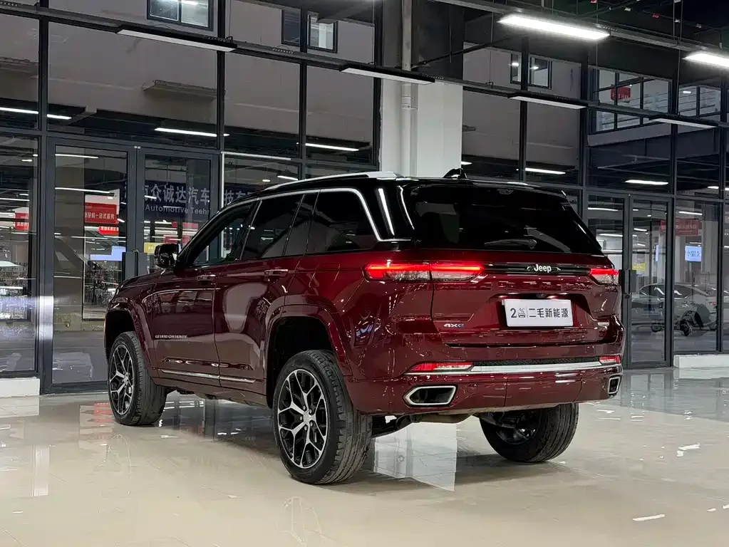 Jeep Grand Cherokee 4xe (Import) — фото 10