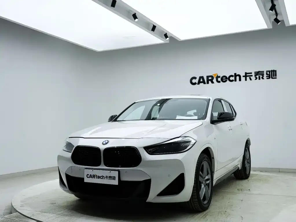 BMW X2 — фото 8
