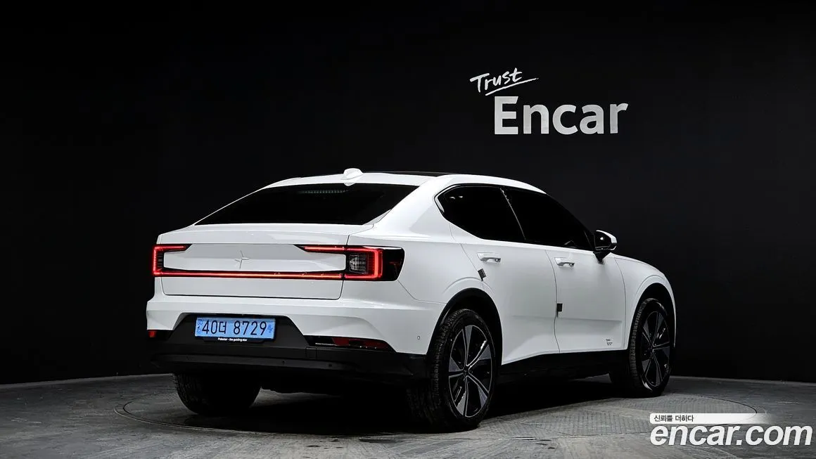 Polestar Polestar 2 — фото 4