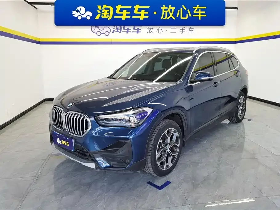 BMW X1 — фото 1