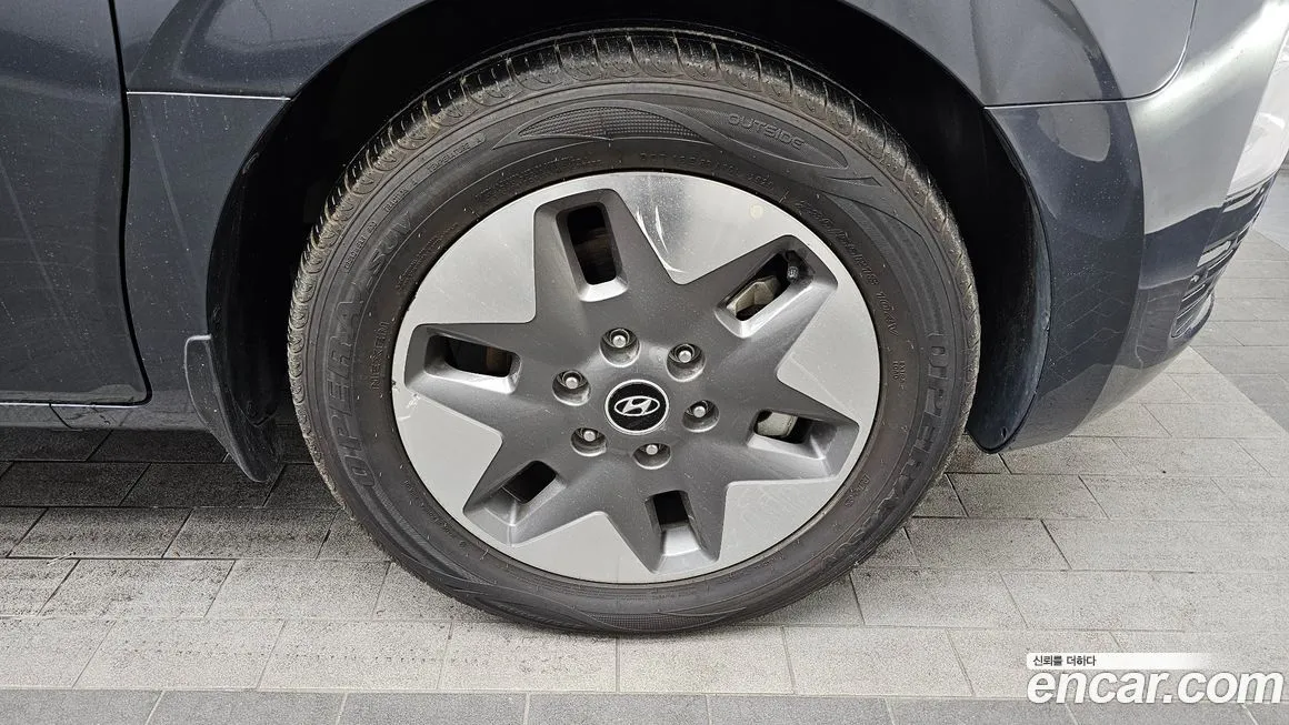 Hyundai Staria — фото 9