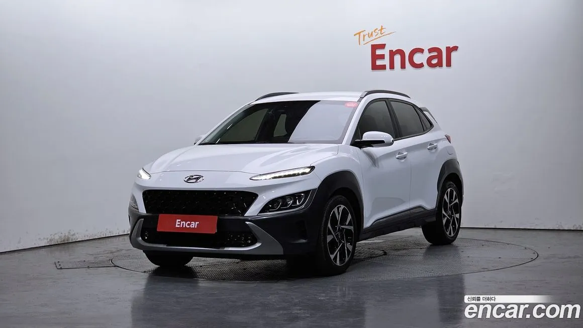 Hyundai Kona — фото 1