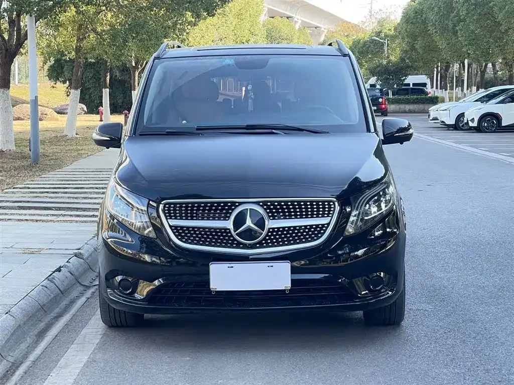 Mercedes-Benz Vito — фото 10