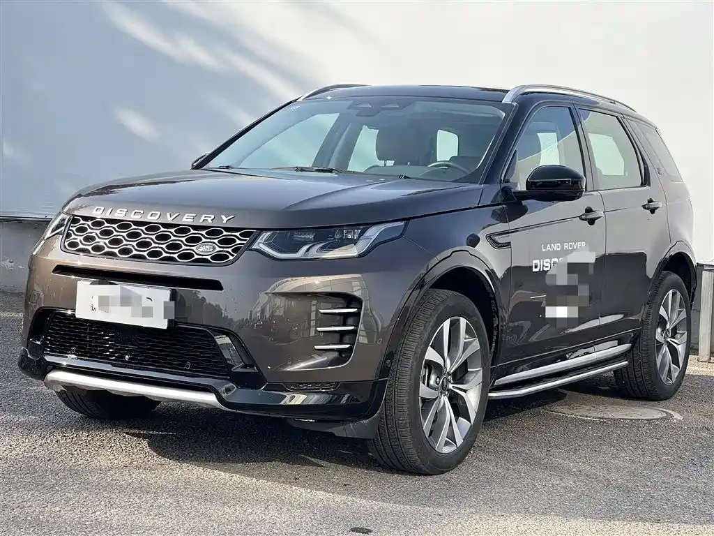 Land Rover Discovery Sport — фото 1