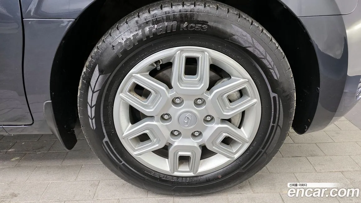 Hyundai Staria — фото 9