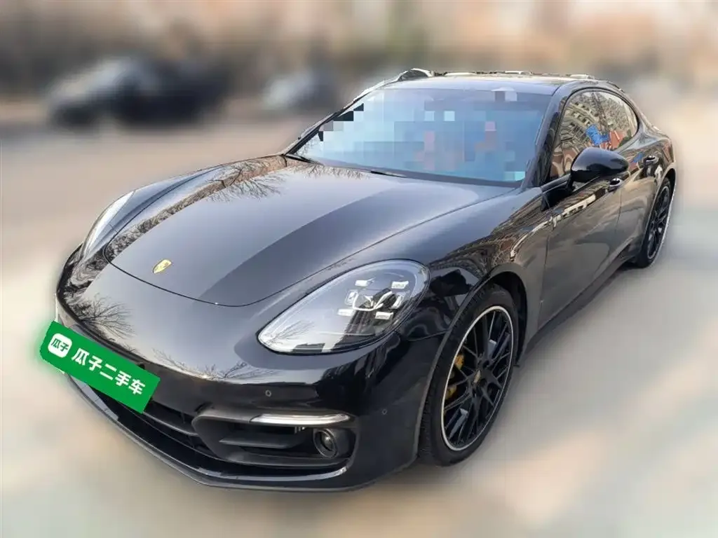 Porsche Panamera — фото 1