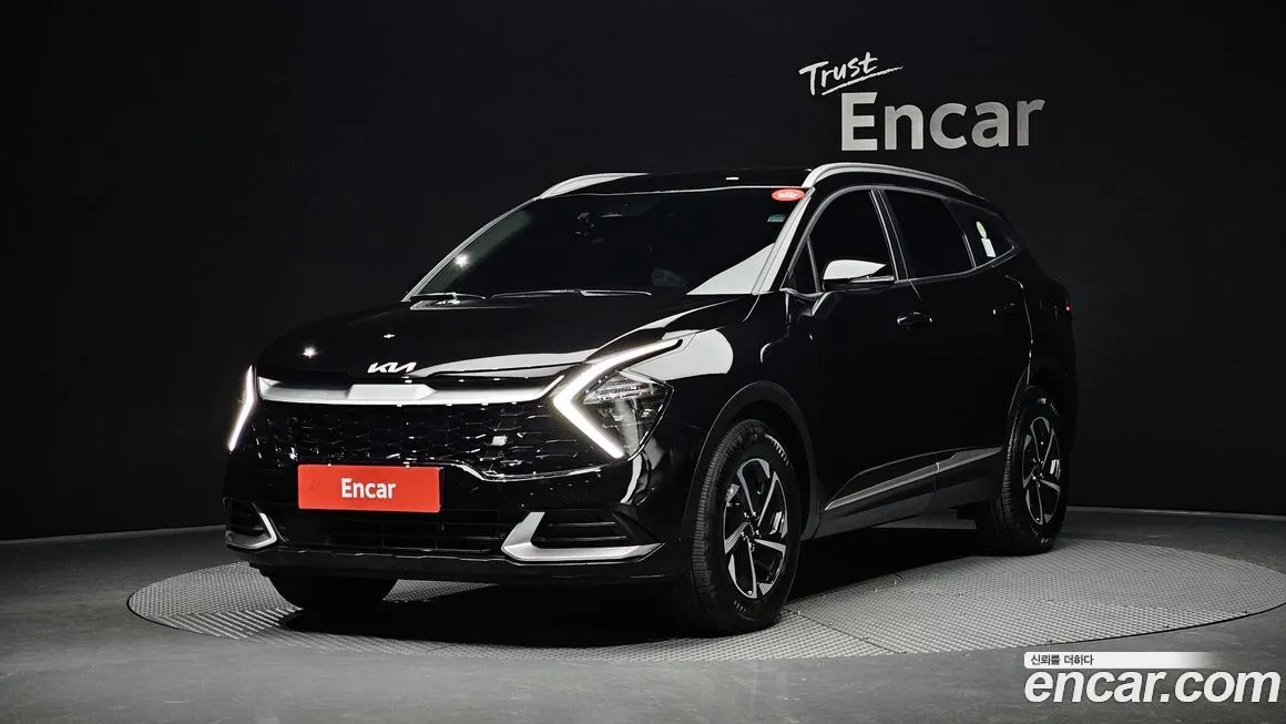 Kia Sportage — фото 1