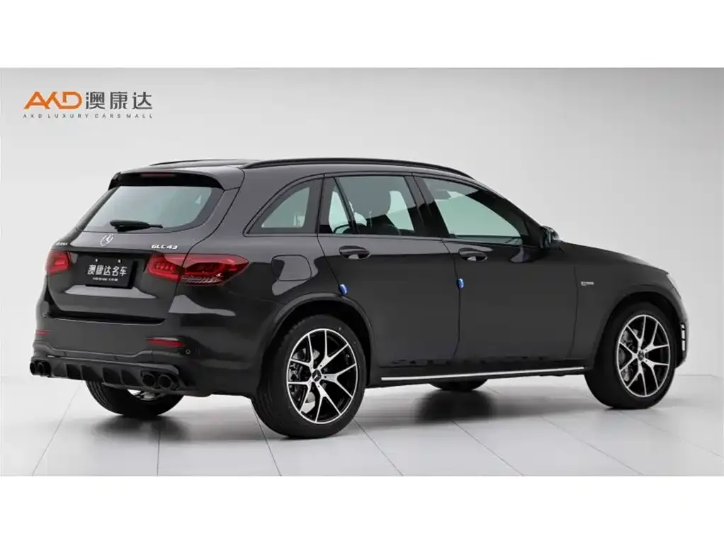 Mercedes-Benz GLC AMG — фото 10
