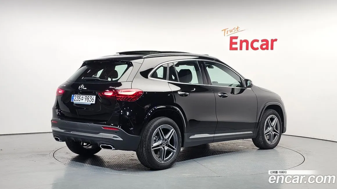 Mercedes-Benz GLA-Class — фото 2