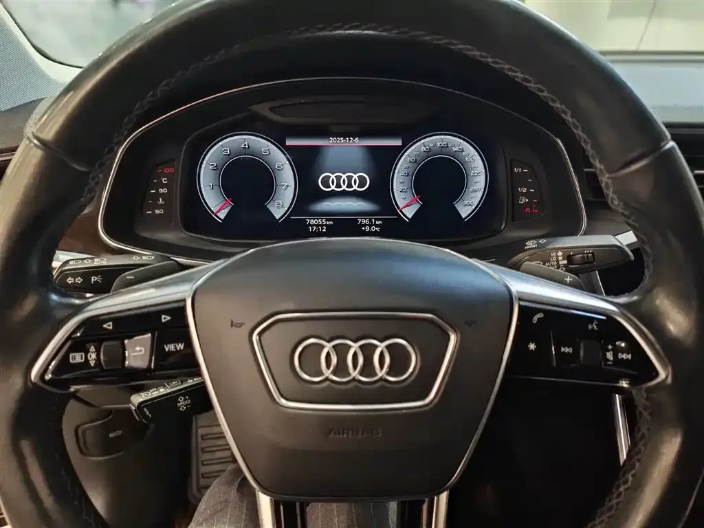 Audi A6L — фото 2