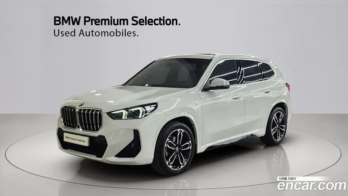 BMW X1 — фото 1