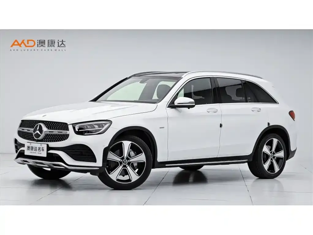 Mercedes-Benz GLC — фото 1