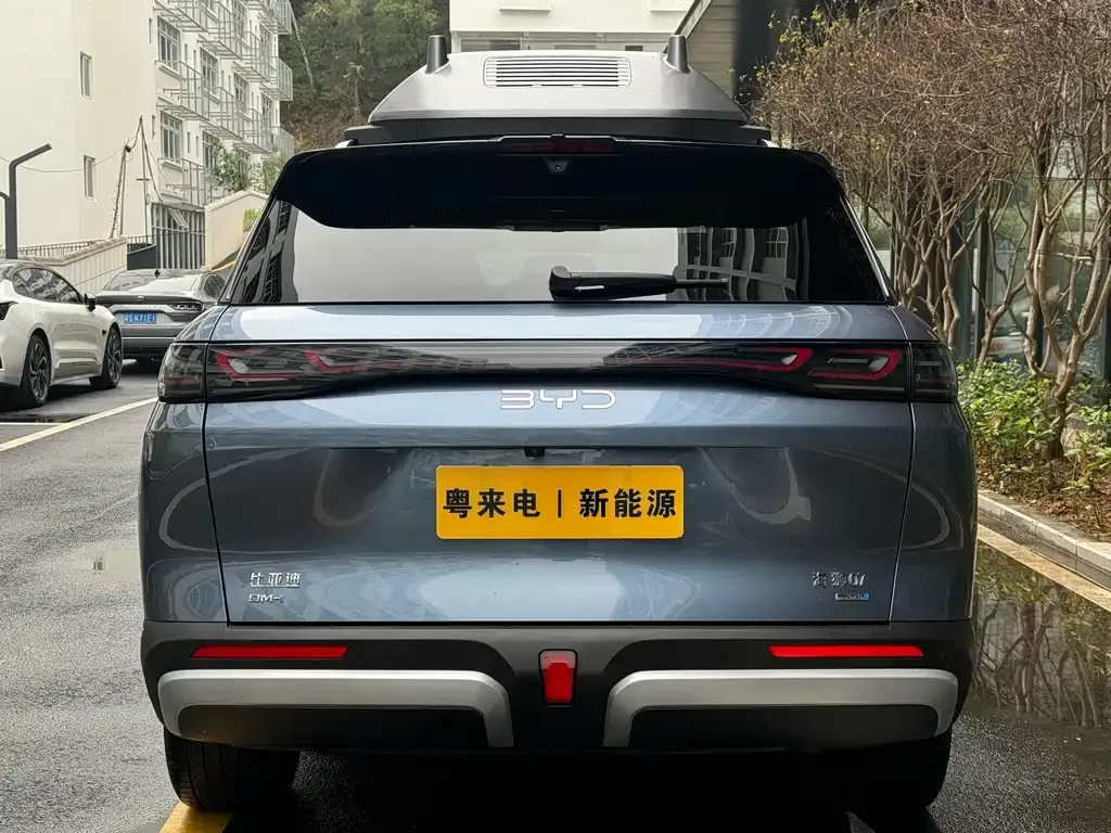 BYD Hiace 07 DM-i — фото 8