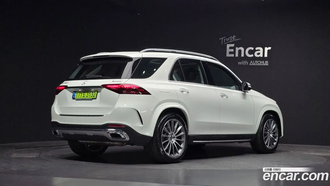 Mercedes-Benz GLE-Class — фото 4