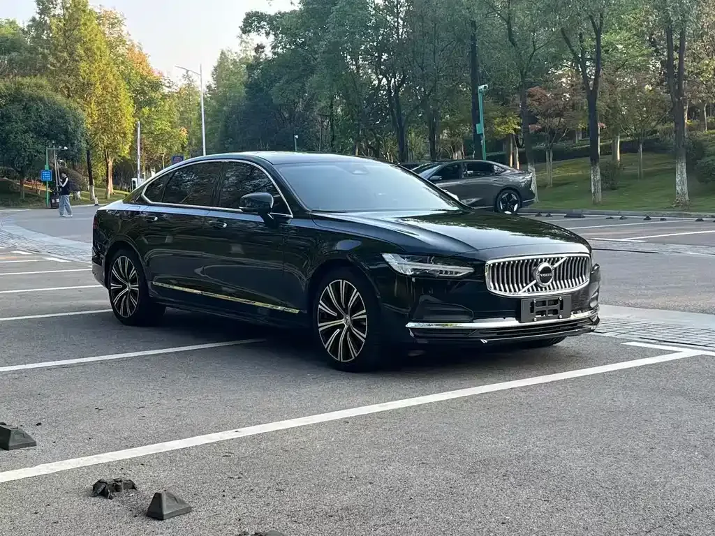 Volvo S90 — фото 8