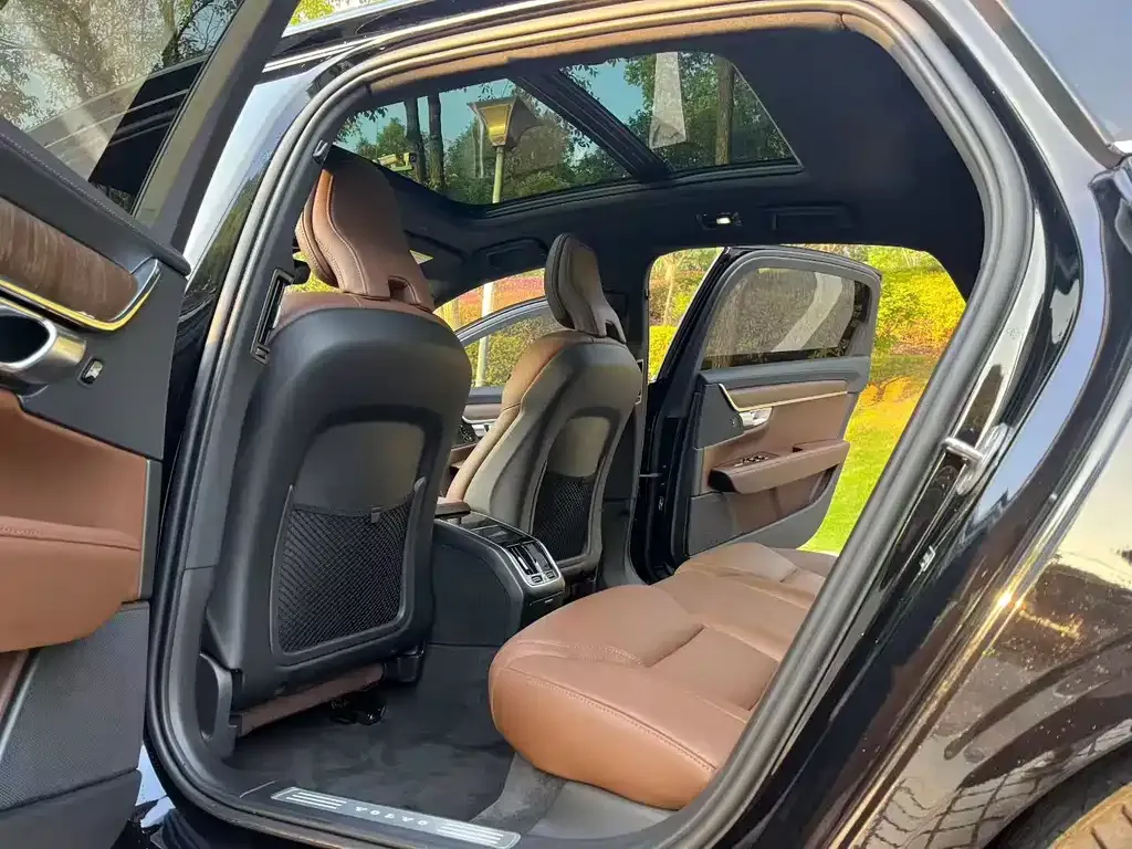 Volvo S90 — фото 2