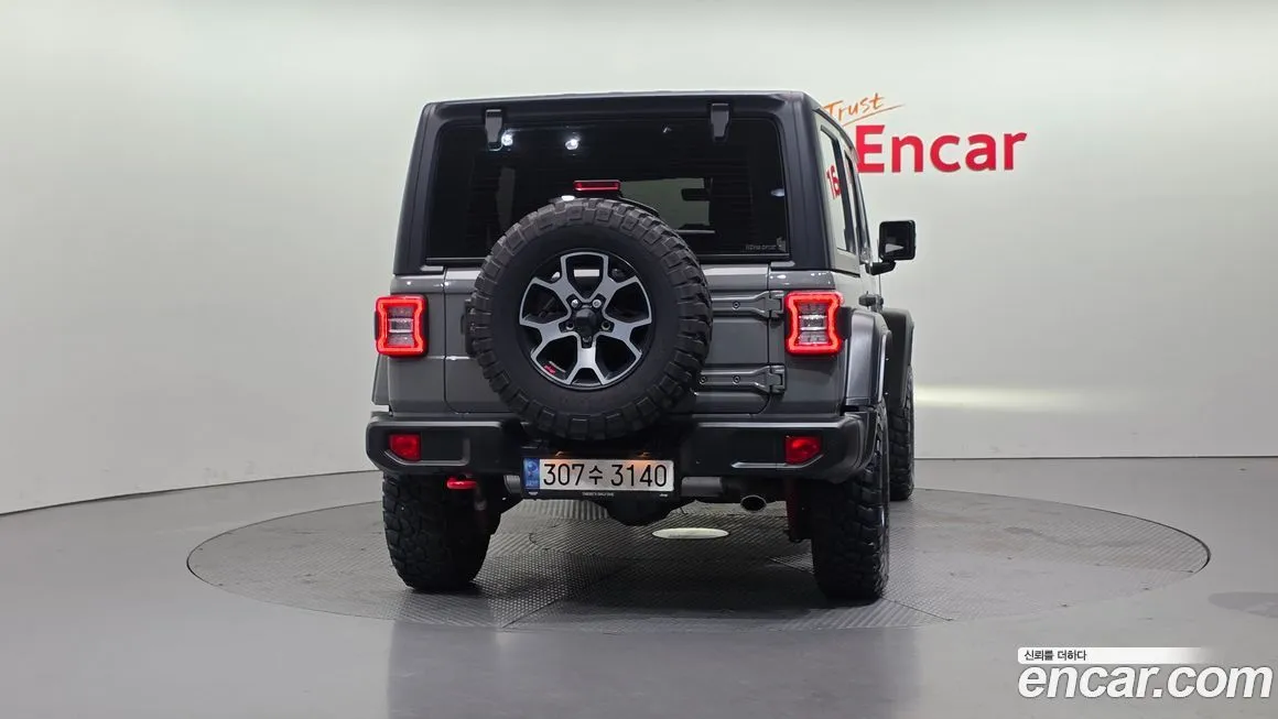 Jeep Wrangler — фото 4