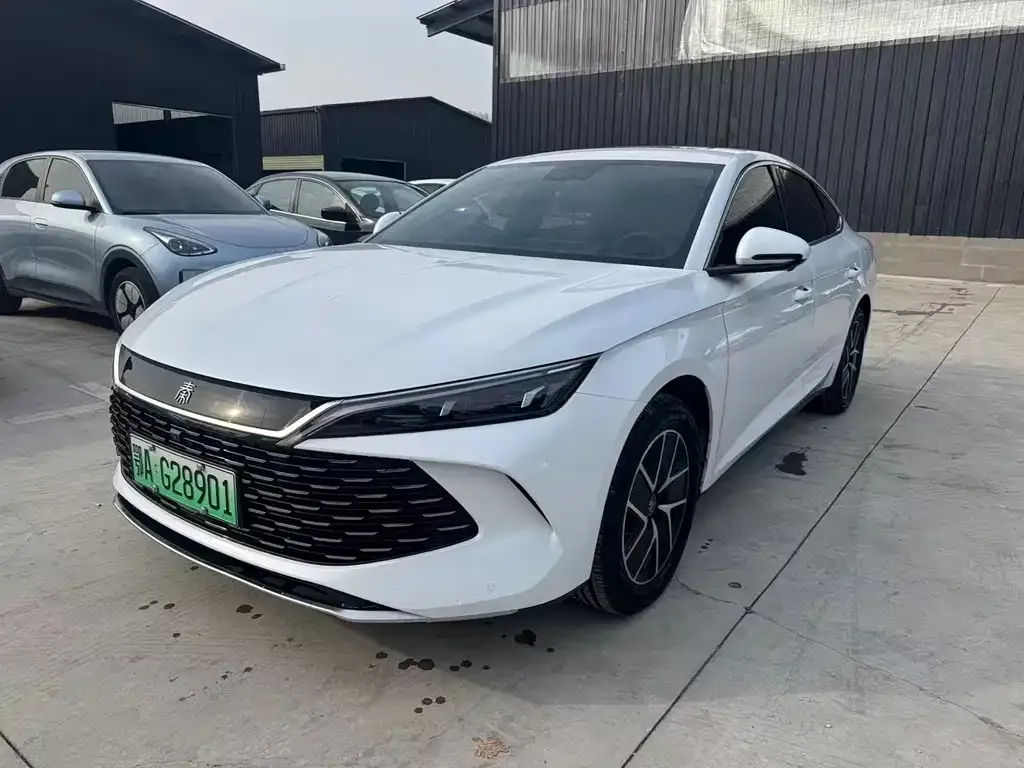 BYD Qin L — фото 1