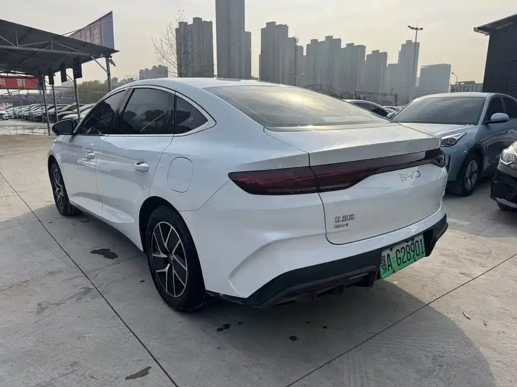BYD Qin L — фото 3