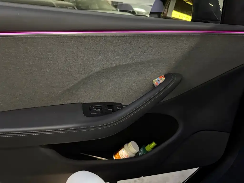 Tesla Model 3 — фото 3