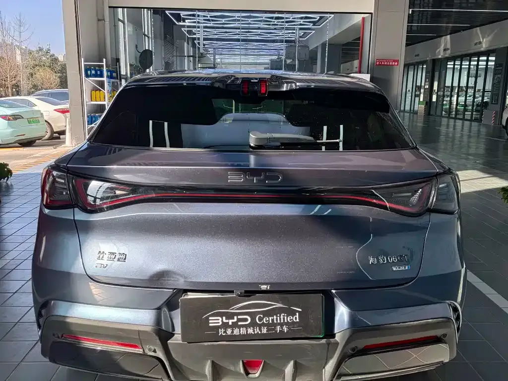 BYD Seal 06GT — фото 8