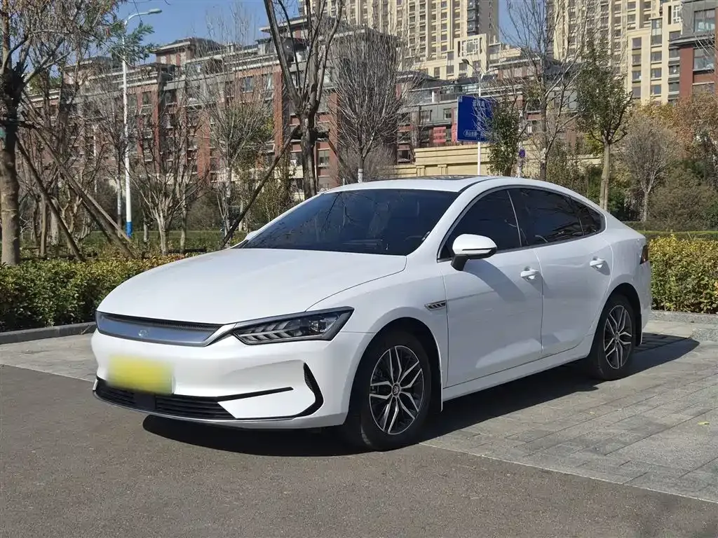 BYD Qin PLUS — фото 8