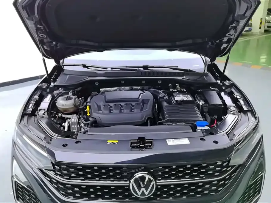 Volkswagen Passat — фото 5