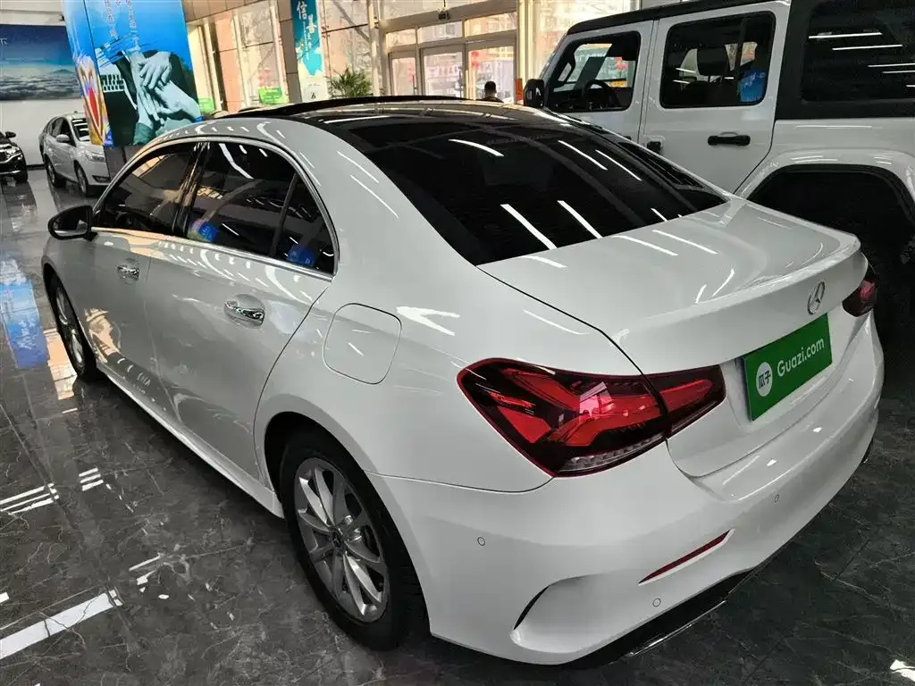 Mercedes-Benz A-Class — фото 10