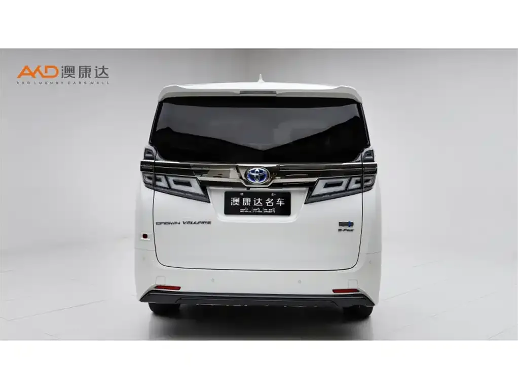 Toyota Vellfire — фото 4
