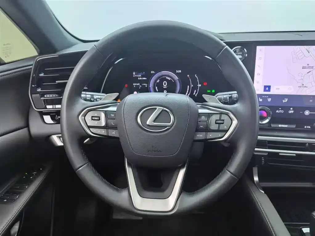 Lexus RX — фото 2