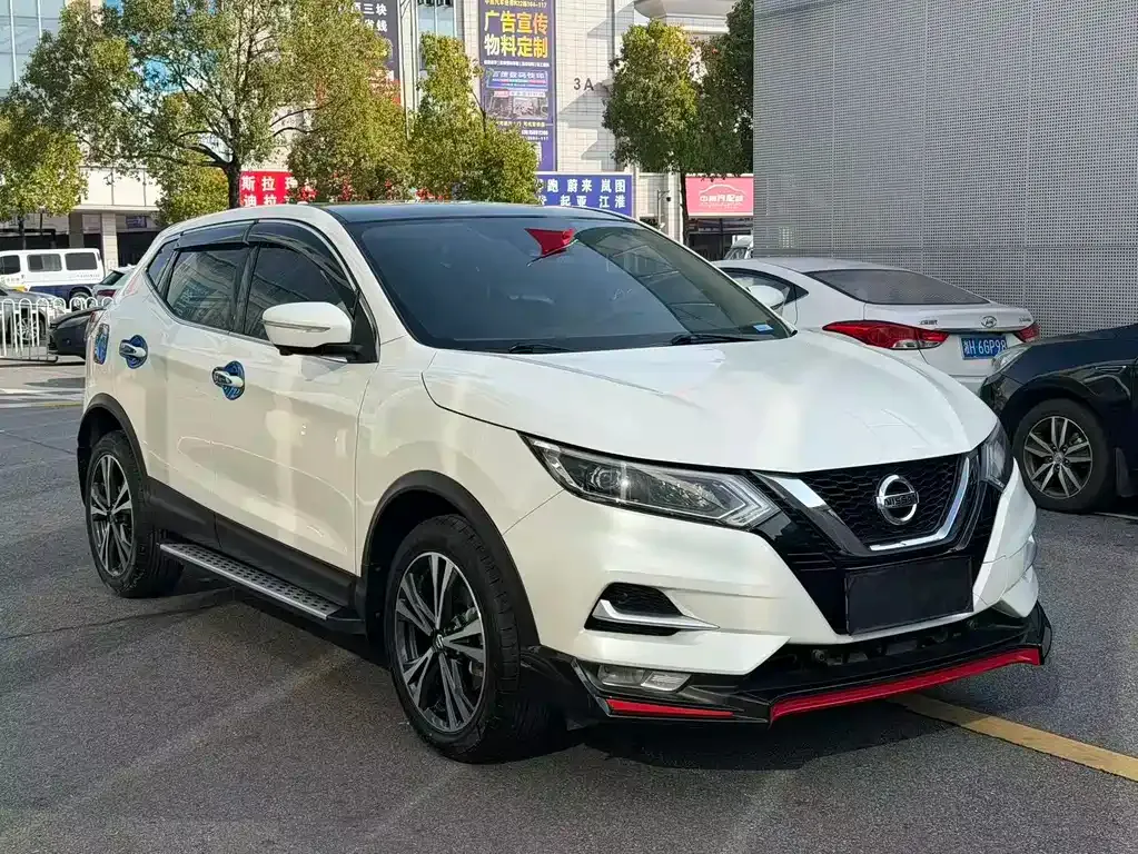 Nissan Qashqai — фото 3