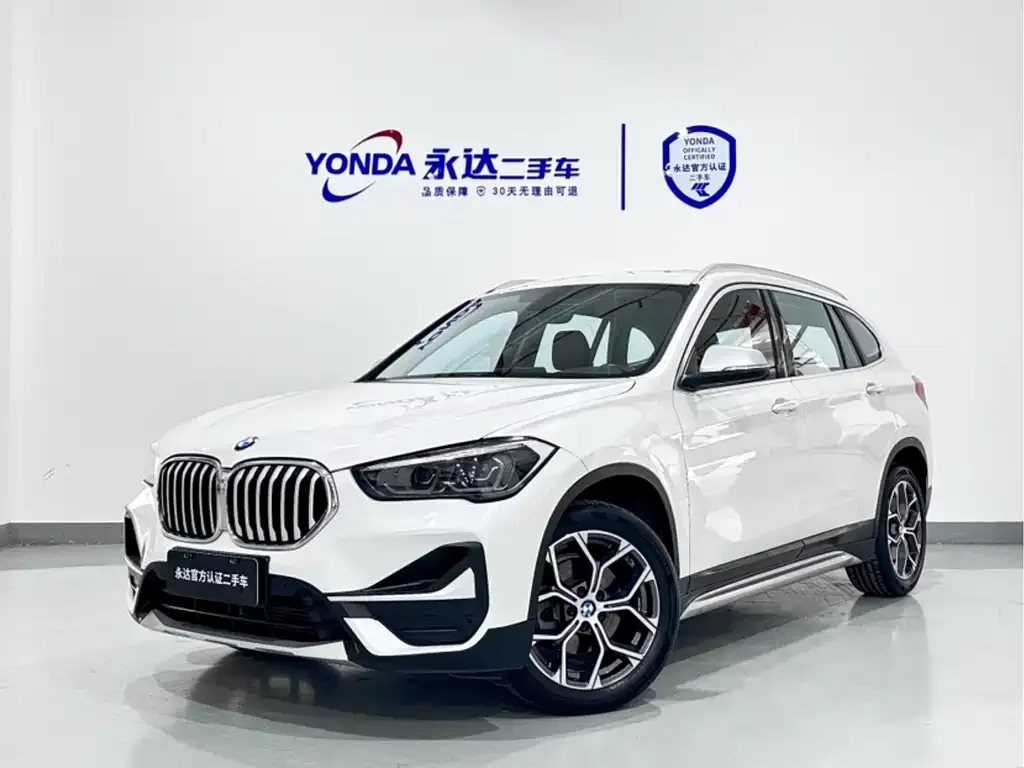 BMW X1 — фото 1