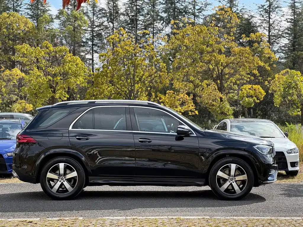 Mercedes-Benz GLE (Import) — фото 9