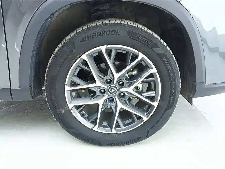 Changan CS75PLUS — фото 3