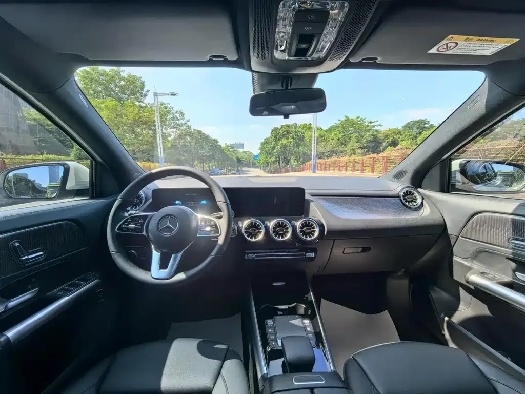 Mercedes-Benz GLA — фото 5