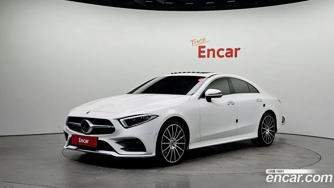 Mercedes-Benz CLS-Class — фото 1